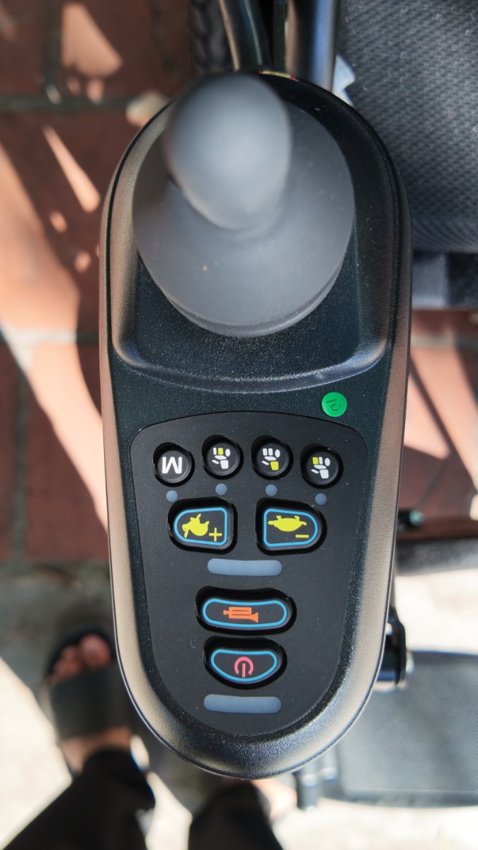 Xe lăn điện Lucass S803 — ảnh 5