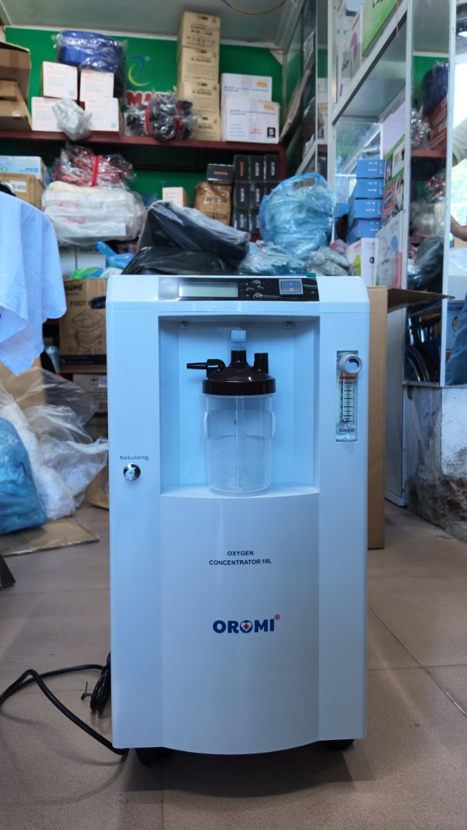 Máy tạo oxy 10 lít OROMI
