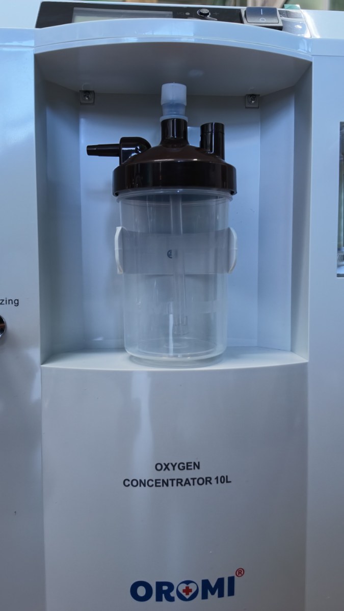 Máy tạo oxy 10 lít OROMI — ảnh 3