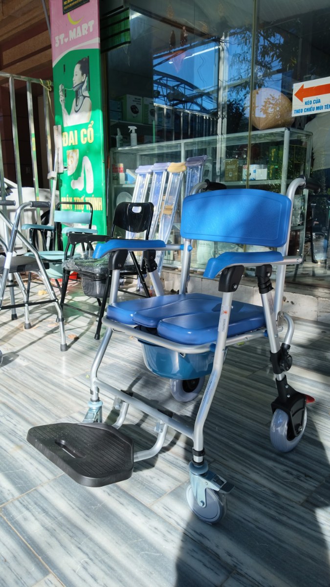 Ghế bô vệ sinh có bánh xe OROMI PW08 — ảnh 3