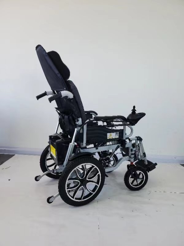 Xe lăn điện ngả lưng bằng tay Sazuki — ảnh 3