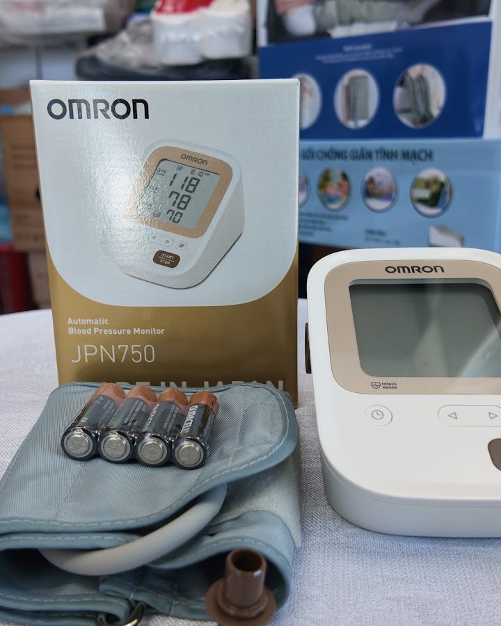 Máy đo huyết áp bắp tay Omron JPN750 — ảnh 3