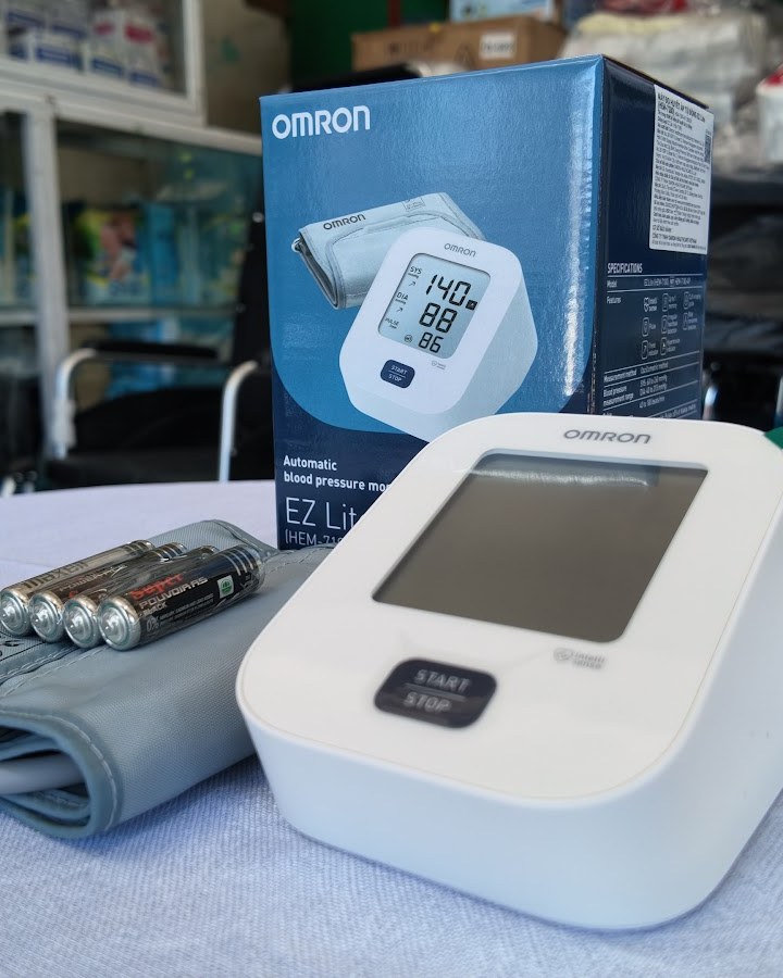 Máy đo huyết áp bắp tay Omron 7180 — ảnh 2