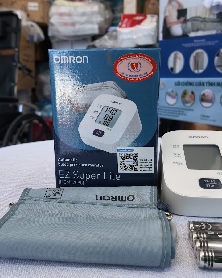 Máy đo huyết áp bắp tay Omron 7090 — ảnh 3