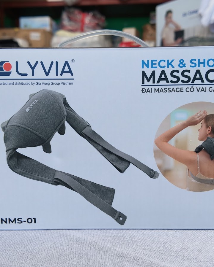 Máy massage cổ vai gáy LYVIA